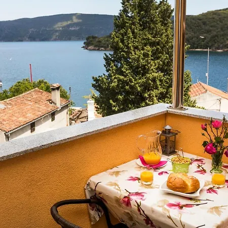 I Soba Roberto I Mirjana Lejlighed Valun