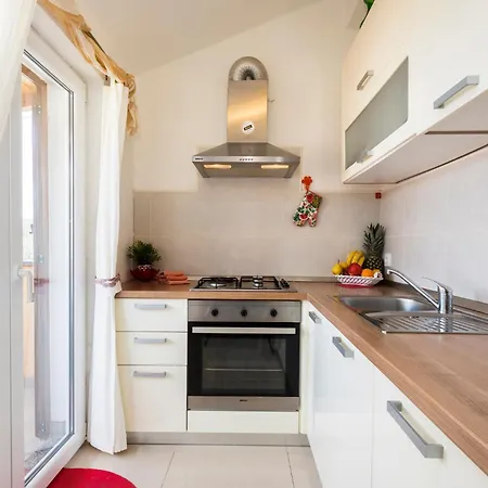 I Soba Roberto I Mirjana * فالون