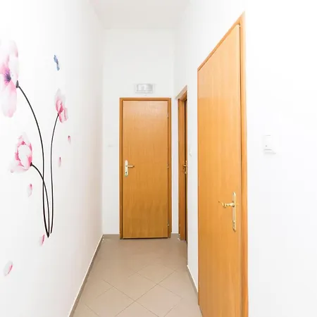 I Soba Roberto I Mirjana Apartmán *