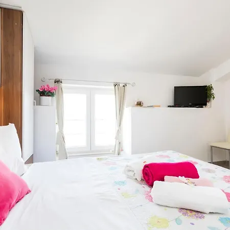 Apartmán I Soba Roberto I Mirjana Valun